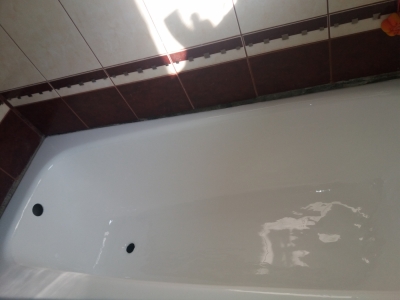 Покрытие чугунной ванны жидким акрилом в Кременце